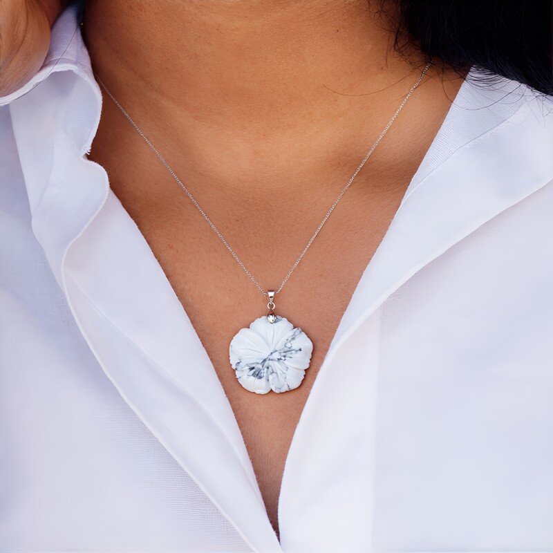 Colgante en plata con Magnesita