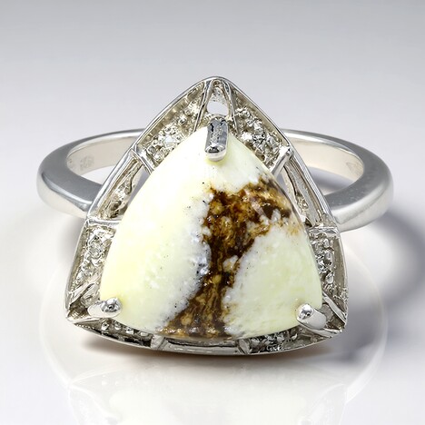 Anello in argento con Magnesite