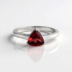 Anello in argento con Granato Mozambico