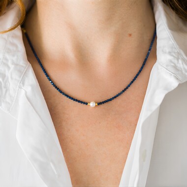 Collier en argent et Saphir bleu de Madagascar (Riya)