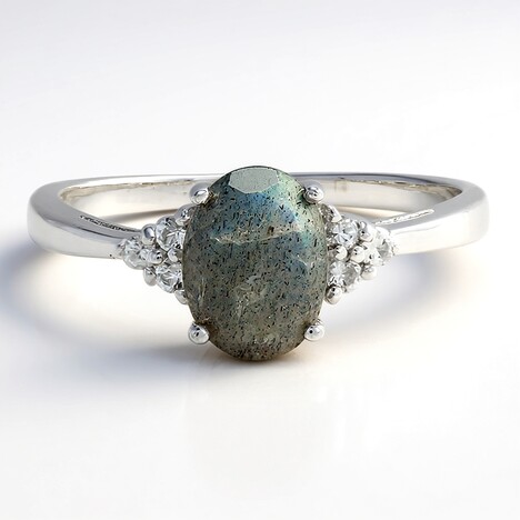 Anello in argento con Labradorite