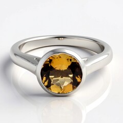 Anello in argento con Scapolite Cognac