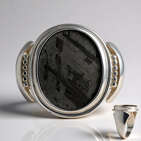 Anello in argento con Meteoriti di Aletai