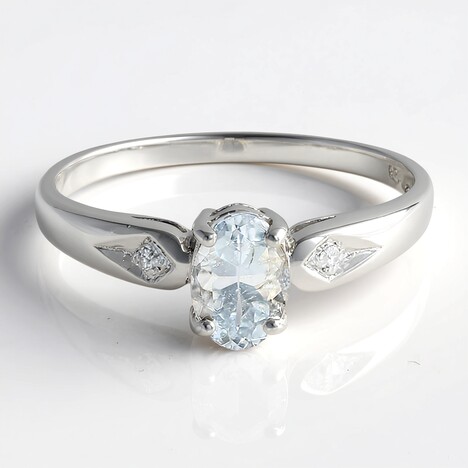 Anello in argento con Tormalina