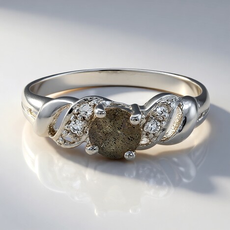Anello in argento con Spectrolite