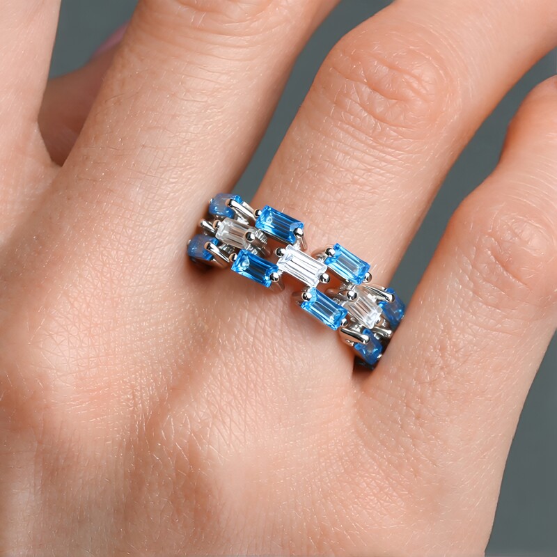 Schweizblauer Topas-Silberring