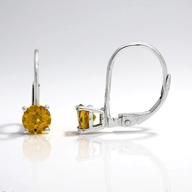 Orecchini in argento con Scapolite Cognac