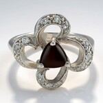 Bague en argent et Œil-de-tigre rouge