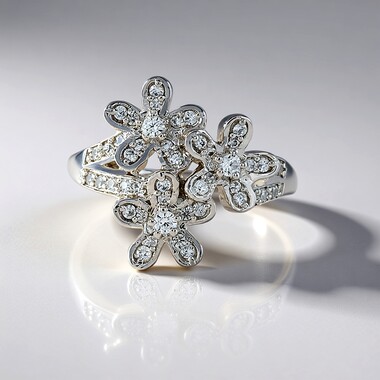 Anillo en plata con Zircón