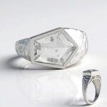 Anello in argento con Quarzo Bianco
