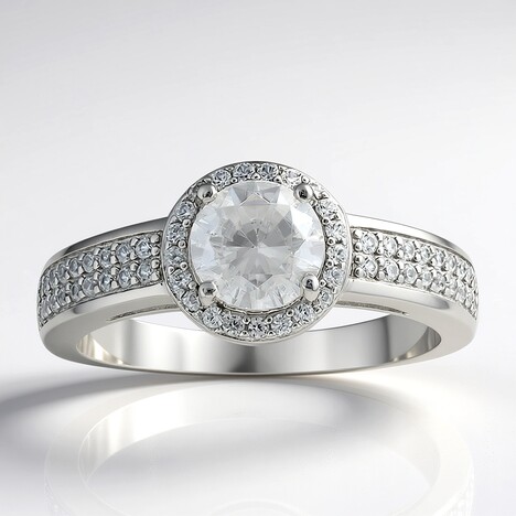 Anello in argento con Zircone