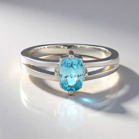 Anello in argento con Zircone Ratanakiri
