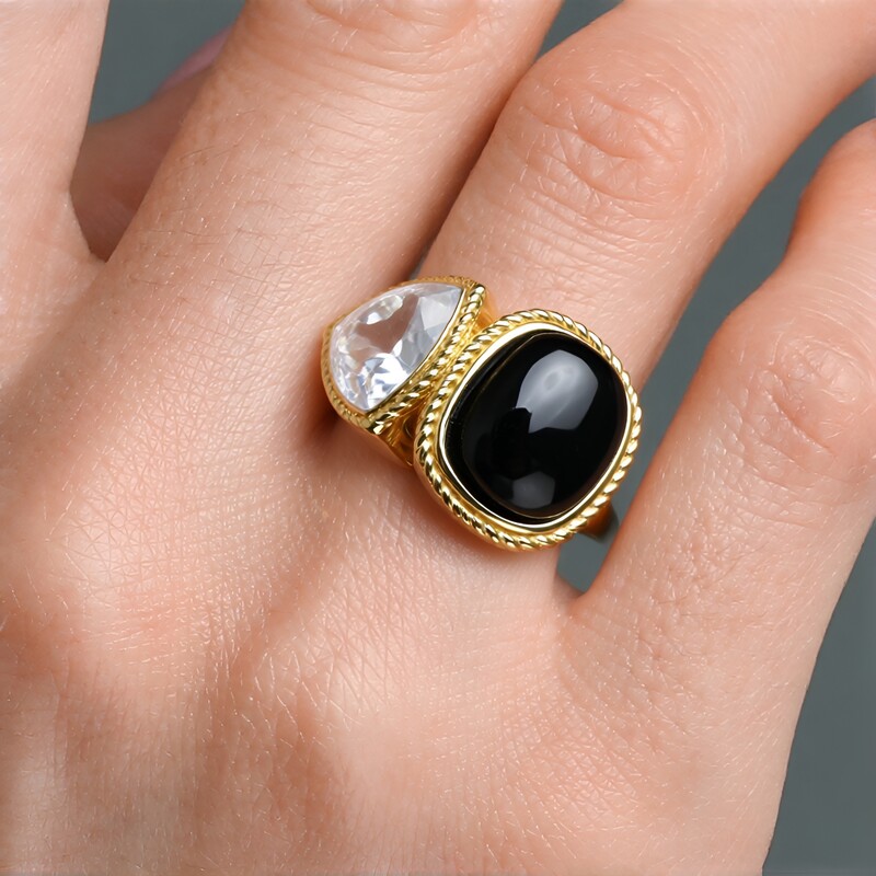 Black Onyx Silver Ring (MONOSONO COLLECTION)