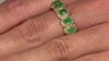 Anillo en oro con Esmeralda de Zambia AAA (CIRARI)