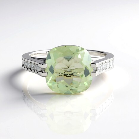 Anello in argento con Ametista Verde (de Melo)