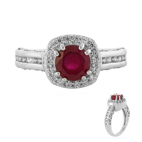 Zilveren ring met een Madagaskar Robijn