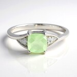 Anello in argento con Prehnite