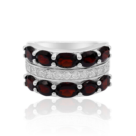 Anello in argento con Granato