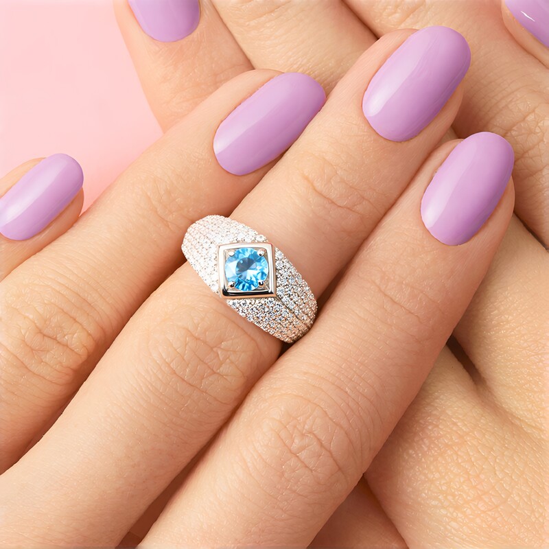 Anello in argento con Topazio Blu Svizzero (de Melo)