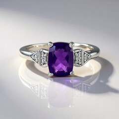 Anello in argento con Ametista