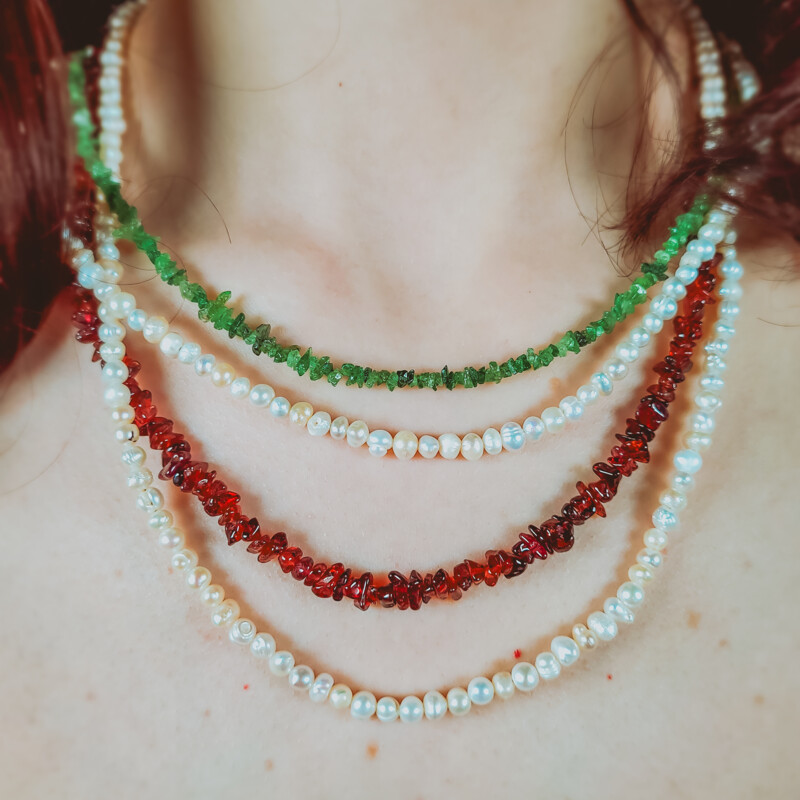 Edelstein-Silberhalskette