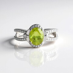 Anello in argento con Sfene