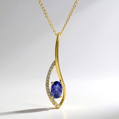 Collana in oro con Tanzanite AAA