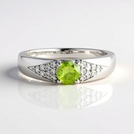Anello in argento con Sfene
