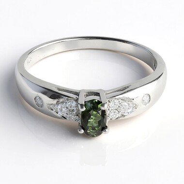 Anillo en plata con Turmalina cuprífera