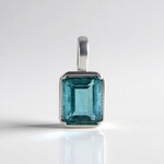 Ciondolo in argento con Fluorite Blu Caraibico