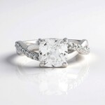 Anello in argento con Zircone (Adela Silber)