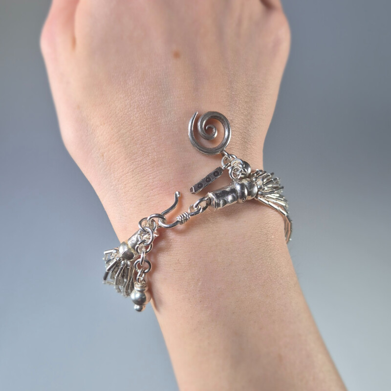 Brazalete en plata (Nan Collection)