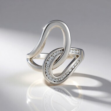 Bague en argent et Zircon (de Melo Essence)