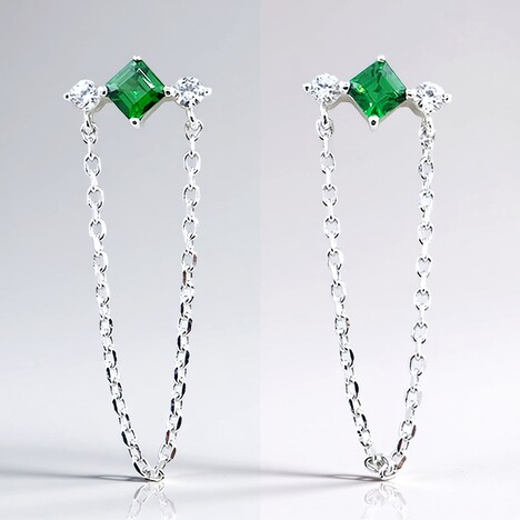 Orecchini in argento con Tsavorite della Tanzania