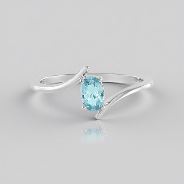 Anillo en plata con Zircón de Ratanak Kirí