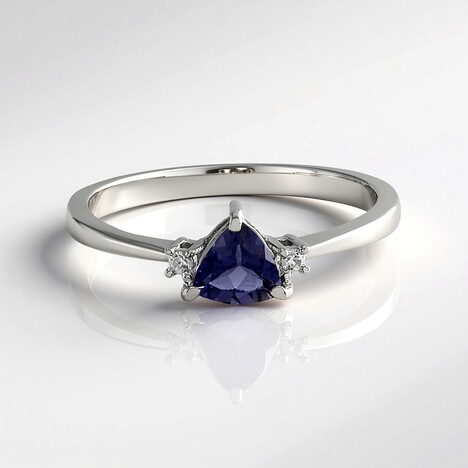 Bague en argent et Iolite