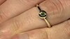 Gouden ring met een groene VS1 diamant (Annette)