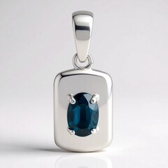 Ciondolo in argento con Cianite Verde