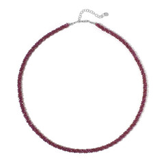 Collar en plata con Granate Magenta