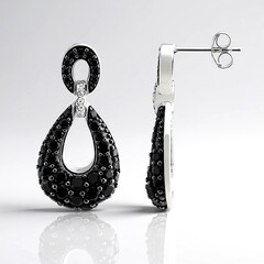 Orecchini in argento con Spinello Nero