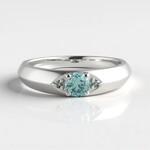 Anello in oro con Diamante Blu Cielo I2 (KM by Juwelo)