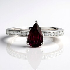 Anello in argento con Rodolite