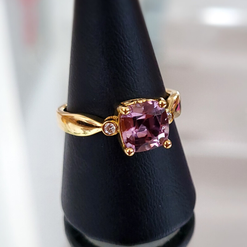 Anillo en oro con Diáspora rosa (AMAYANI)