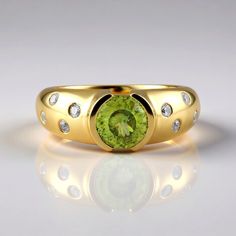 Bague en argent et Sphène