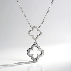 Collana in argento con Zircone