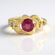 Anillo en plata con Zafiro rosa de Madagascar