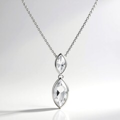 Collana in argento con Topazio Bianco
