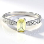 Anello in argento con Apatite Xia