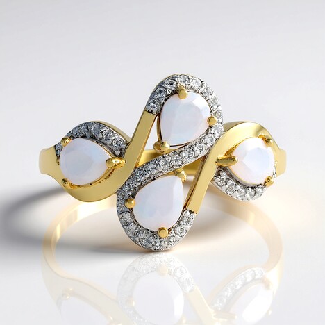 Anello in argento con Opale di Welo