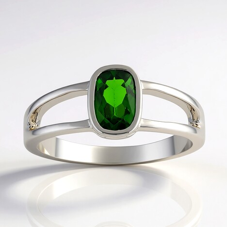Anello in argento con Diopside Russo